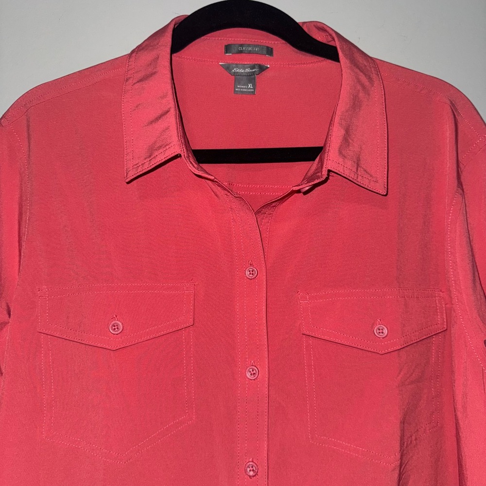 Eddie Bauer Women XL Coral Pink Roll Tab Sleeve Button Down Shirt Classic Fit - Picture 2 of 5